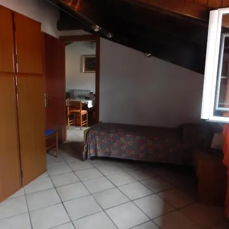 Gala Apartment