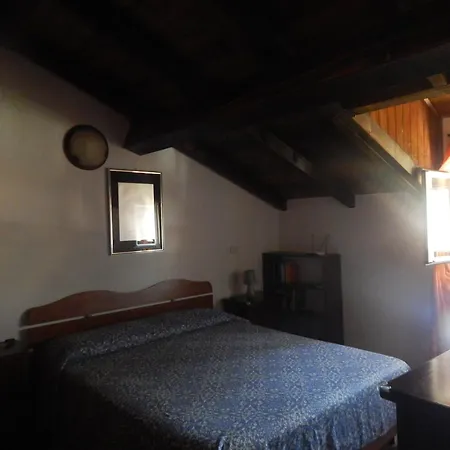 Gala Apartment